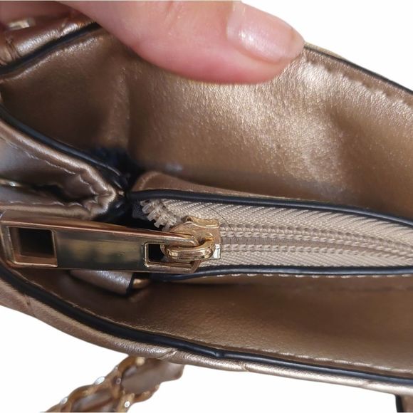 Aldo Quilted Shoulder Bag with Chain Strap - Picture 7 of 12